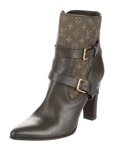 authentic monogram Louis Vuitton boots